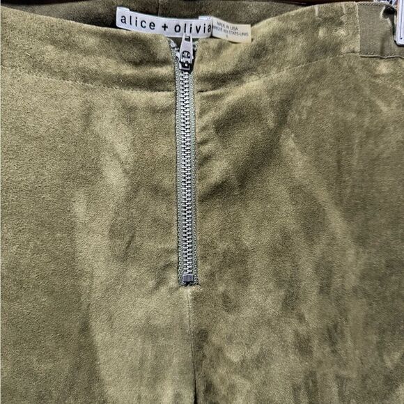 Alice + Olivia Front Zip Suede Leggings in Moss 100% lamb skin - Picture 4 of 10